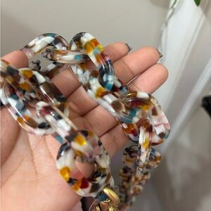 COACHTOPIA RESIN CHAIN STRAP